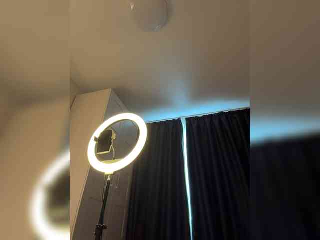 VikiMurrr webcam