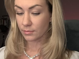 EnergyGirl Porn Show