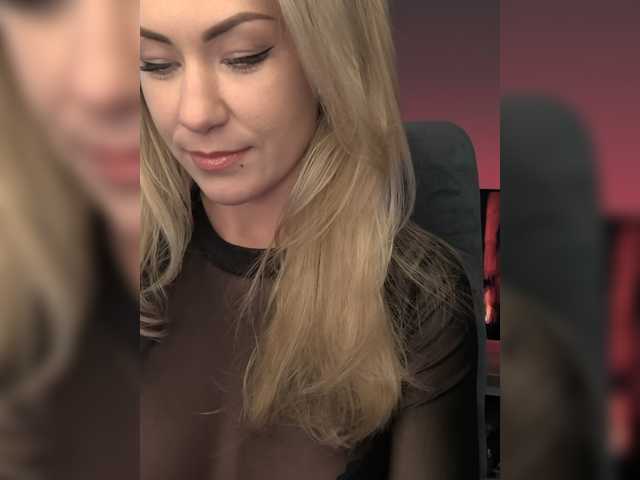 EnergyGirl, en vivo ahora en BongaCams