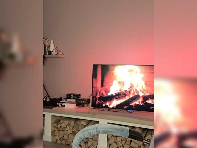 EnergyGirl live cam preview