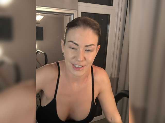 EnergyGirl live cam on BongaCams