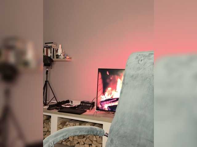 EnergyGirl live cam on BongaCams