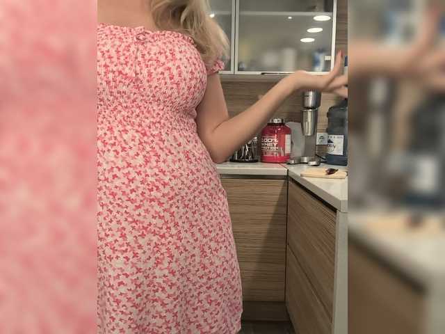 EnergyGirl live webcam show