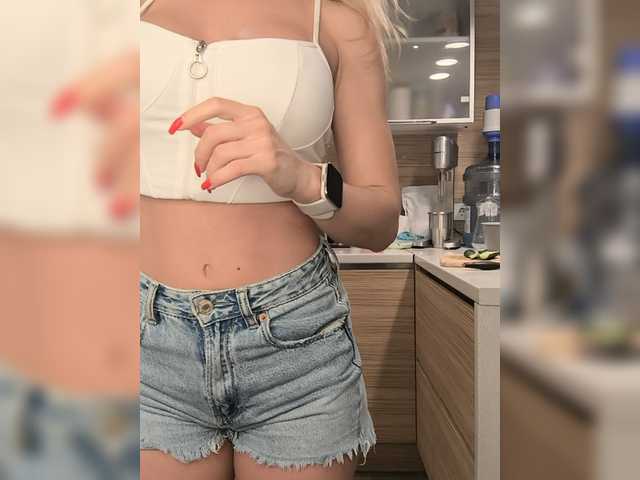 EnergyGirl live cam on BongaCams