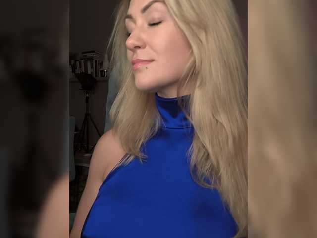 EnergyGirl live cam on BongaCams
