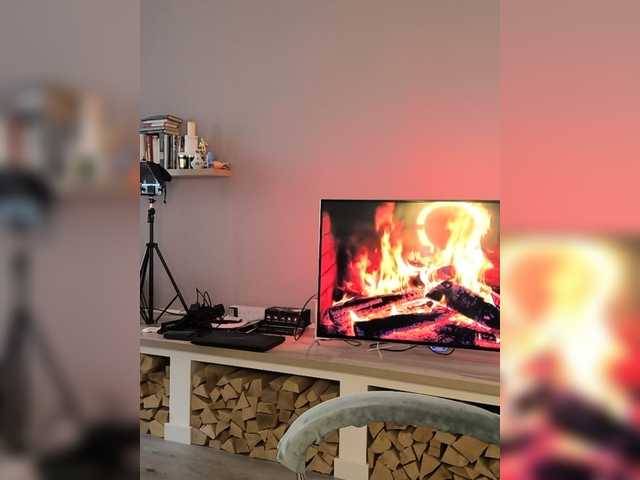 EnergyGirl live cam on BongaCams