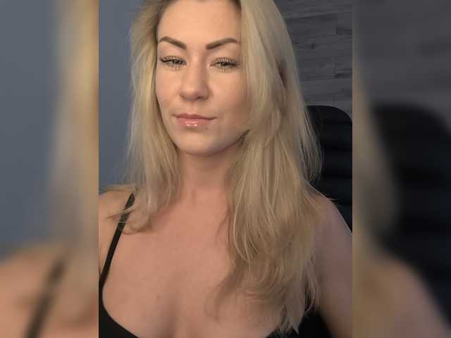 energygirl cam belle