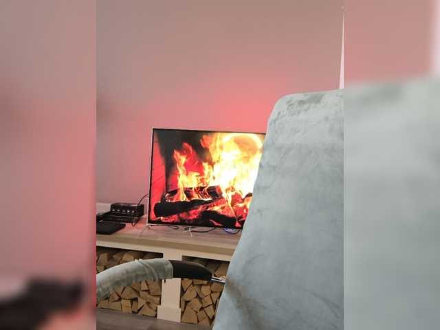 EnergyGirl live cam on BongaCams
