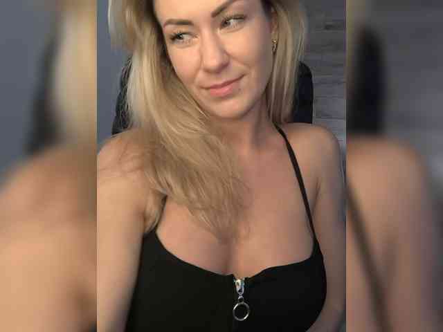 EnergyGirl webcam