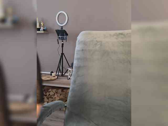 EnergyGirl webcam