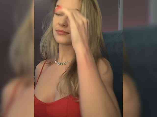 EnergyGirl webcam
