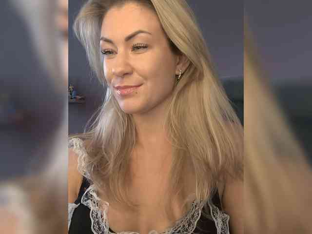 EnergyGirl webcam