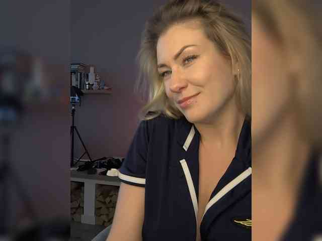 EnergyGirl webcam