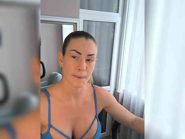 EnergyGirl webcam