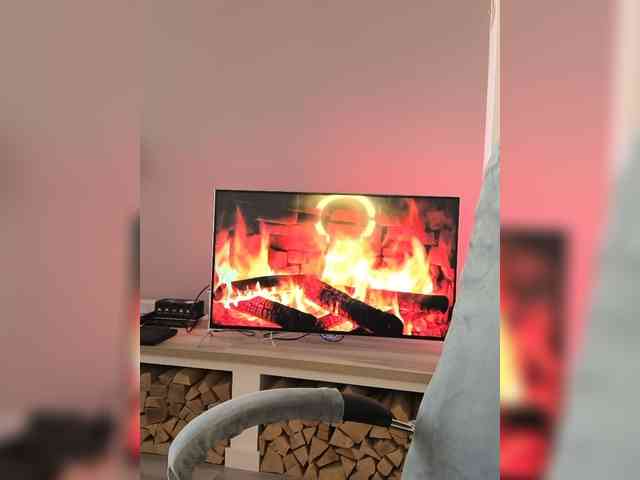 EnergyGirl webcam