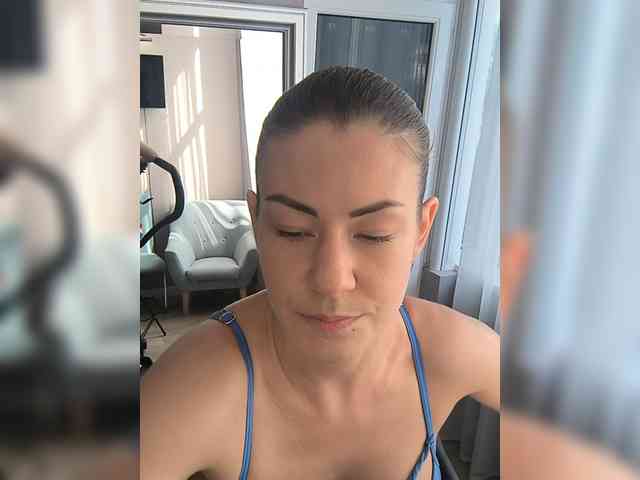 EnergyGirl webcam
