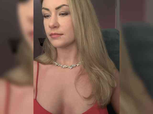EnergyGirl webcam