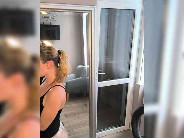 EnergyGirl Live Webcam on BongaCams