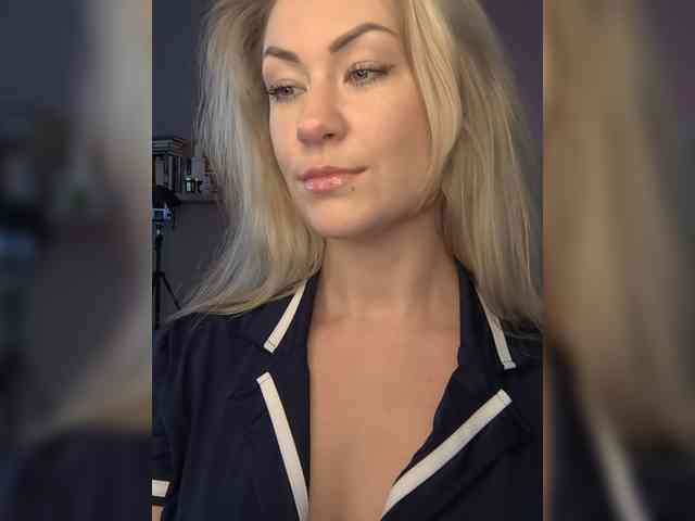 EnergyGirl webcam