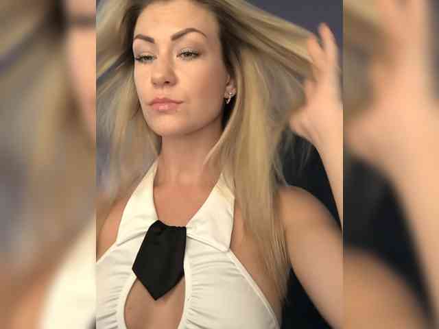 EnergyGirl webcam