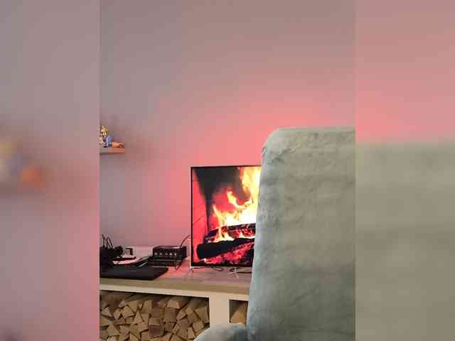 EnergyGirl webcam