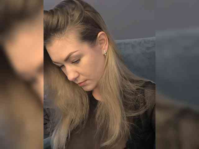 EnergyGirl webcam