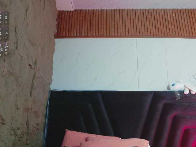 mamaneedsfun live cam on BongaCams