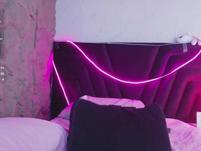 mamaneedsfun live cam on BongaCams