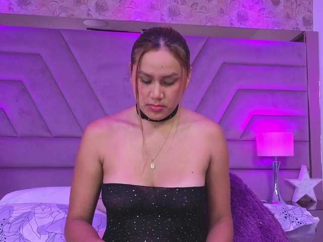 MiaGrayce's BongaCams show and profile