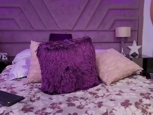 MiaGrayce's BongaCams show and profile