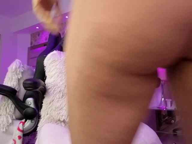 MiaGrayce