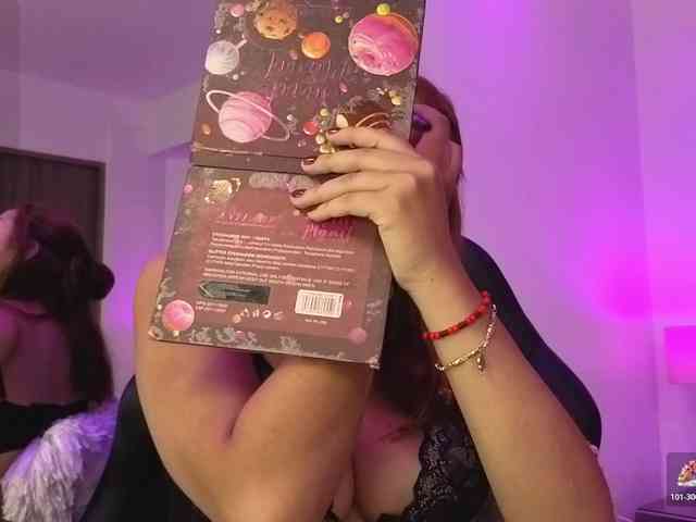 MiaGrayce webcam