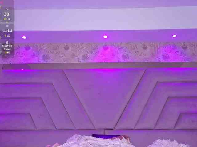 MiaGrayce webcam