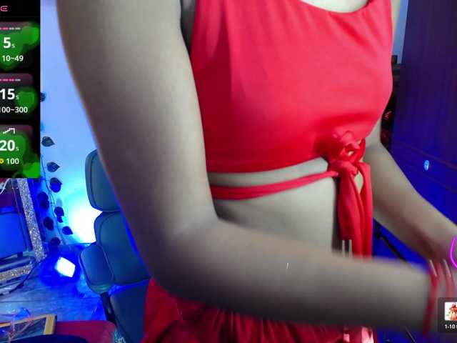Nayeli29 live cam on BongaCams