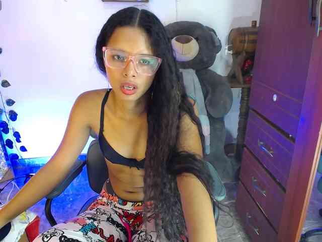 Nayeli29 webcam