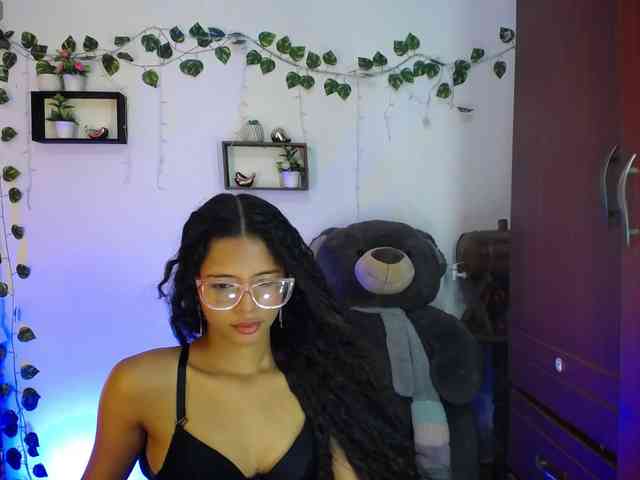 Nayeli29 webcam