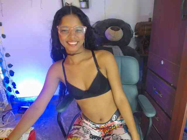 Nayeli29 webcam