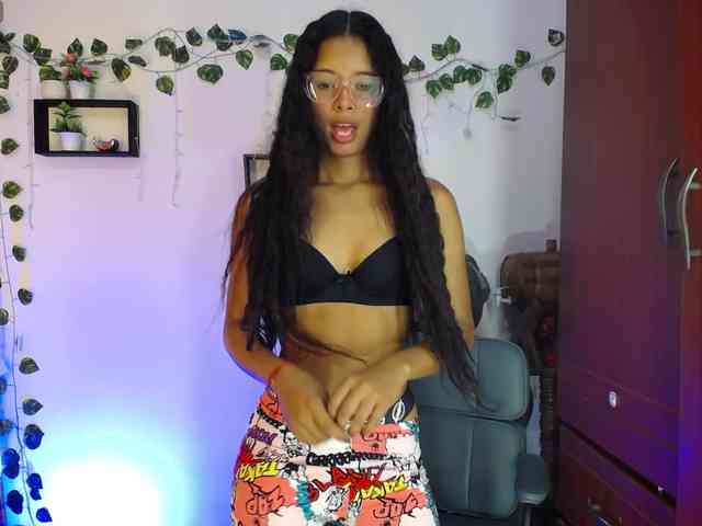 Nayeli29 webcam