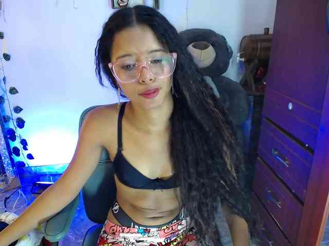 Nayeli29 webcam