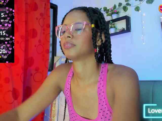 Nayeli29 webcam