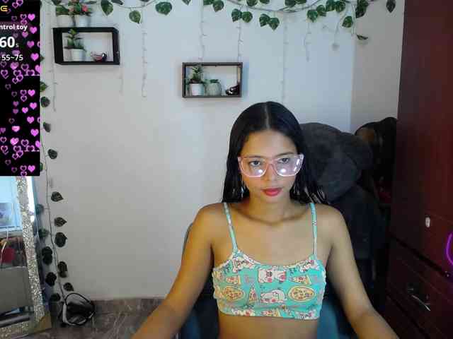 Nayeli29 webcam