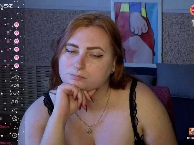 Aliciaredluv live cam on BongaCams