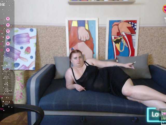 Aliciaredluv live webcam show