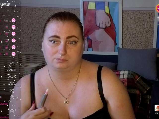 Aliciaredluv live cam on BongaCams