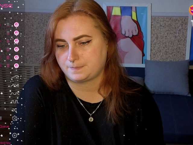 Aliciaredluv live cam on BongaCams