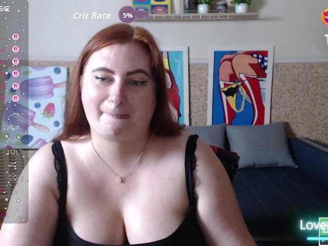 Aliciaredluv live cam on BongaCams