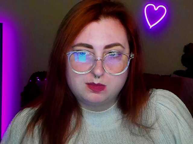 Preview of aliciaredluv