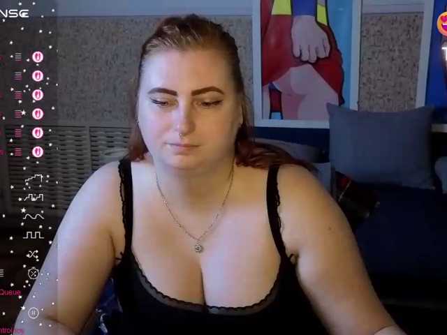 Aliciaredluv, en directo ahora en BongaCams