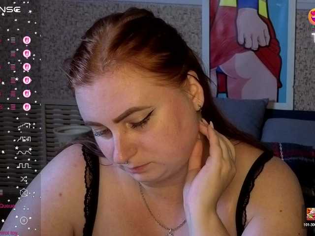 Aliciaredluv live cam on BongaCams
