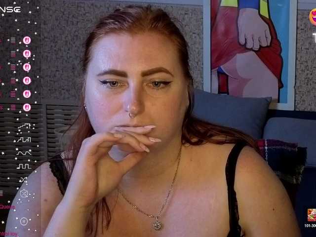 Aliciaredluv live cam on BongaCams